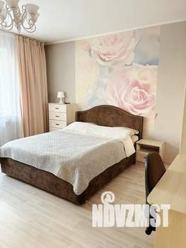 1-к квартира, посуточно, 50м2, 1/10 этаж