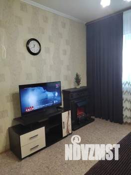 1-к квартира, посуточно, 40м2, 3/20 этаж