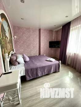 Студия квартира, посуточно, 40м2, 5/10 этаж