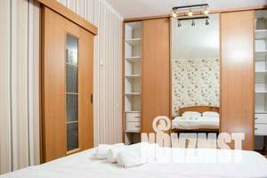 2-к квартира, посуточно, 67м2, 1/1 этаж