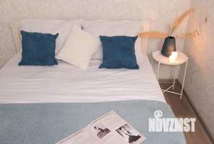 1-к квартира, посуточно, 42м2, 1/1 этаж