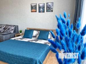 Студия квартира, посуточно, 40м2, 3/17 этаж