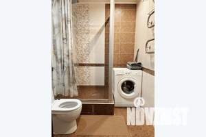 1-к квартира, посуточно, 50м2, 1/10 этаж