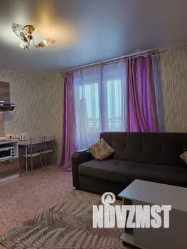 Студия квартира, посуточно, 27м2, 13/16 этаж