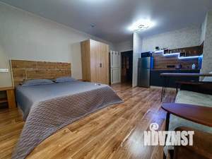 Студия квартира, посуточно, 38м2, 12/17 этаж