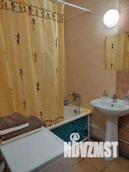 1-к квартира, посуточно, 40м2, 4/10 этаж