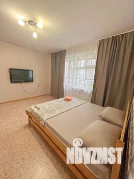 2-к квартира, посуточно, 53м2, 1/1 этаж