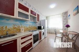 1-к квартира, посуточно, 49м2, 1/1 этаж