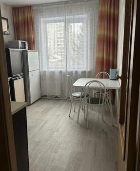 1-к квартира, на длительный срок, 42м2, 3/10 этаж