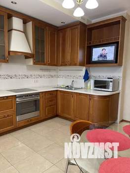 2-к квартира, посуточно, 72м2, 7/17 этаж