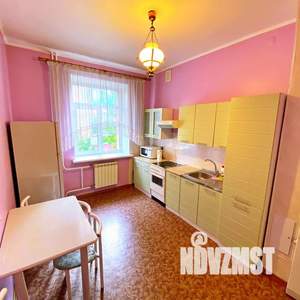 2-к квартира, посуточно, 53м2, 3/6 этаж