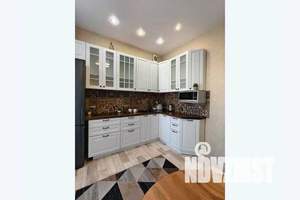 1-к квартира, посуточно, 40м2, 6/10 этаж