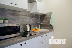 Студия квартира, посуточно, 25м2, 16/18 этаж