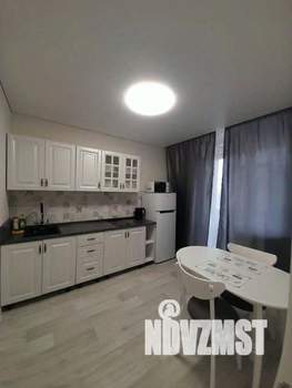 1-к квартира, посуточно, 39м2, 1/1 этаж