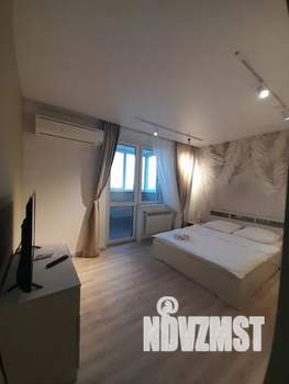 2-к квартира, посуточно, 56м2, 17/17 этаж