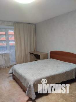 1-к квартира, посуточно, 44м2, 6/10 этаж