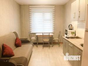 1-к квартира, посуточно, 40м2, 1/17 этаж