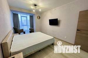 1-к квартира, посуточно, 44м2, 13/20 этаж