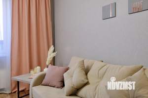 2-к квартира, посуточно, 56м2, 6/17 этаж