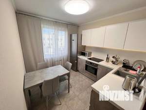 2-к квартира, посуточно, 56м2, 1/1 этаж