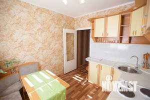 1-к квартира, посуточно, 32м2, 4/10 этаж