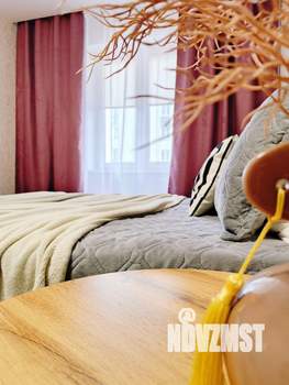 1-к квартира, посуточно, 52м2, 4/17 этаж
