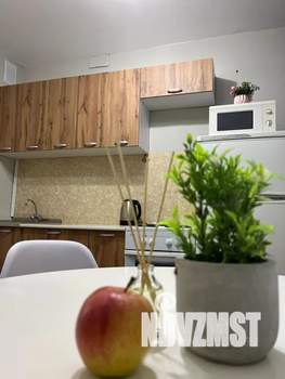 1-к квартира, посуточно, 36м2, 1/10 этаж