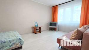 1-к квартира, посуточно, 40м2, 2/10 этаж