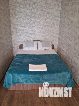 1-к квартира, посуточно, 40м2, 15/24 этаж