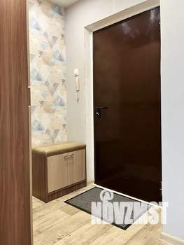 Студия квартира, посуточно, 40м2, 1/16 этаж