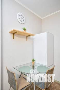 Студия квартира, посуточно, 27м2, 16/25 этаж