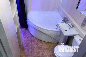 Студия квартира, посуточно, 35м2, 3/10 этаж