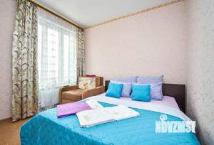 1-к квартира, посуточно, 35м2, 21/26 этаж