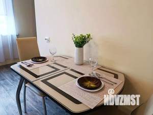 1-к квартира, посуточно, 46м2, 1/1 этаж