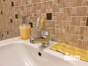 Студия квартира, посуточно, 30м2, 18/25 этаж