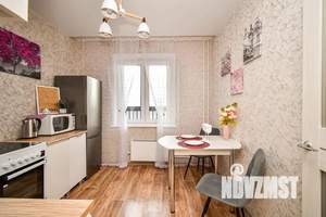 1-к квартира, посуточно, 42м2, 8/17 этаж