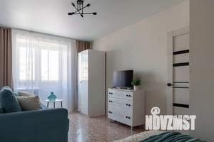 1-к квартира, посуточно, 42м2, 1/1 этаж