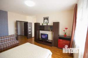 1-к квартира, посуточно, 45м2, 1/1 этаж