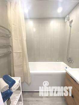 1-к квартира, посуточно, 35м2, 2/10 этаж