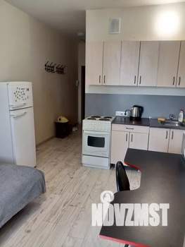 Студия квартира, посуточно, 25м2, 19/25 этаж