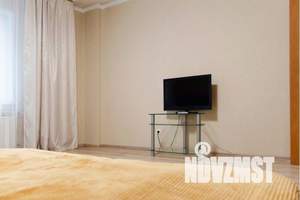 1-к квартира, посуточно, 45м2, 2/14 этаж