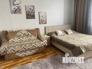 1-к квартира, посуточно, 48м2, 7/17 этаж