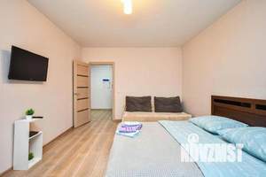 1-к квартира, посуточно, 46м2, 1/1 этаж