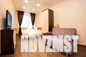 1-к квартира, посуточно, 38м2, 3/5 этаж