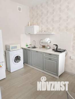 1-к квартира, посуточно, 40м2, 4/10 этаж