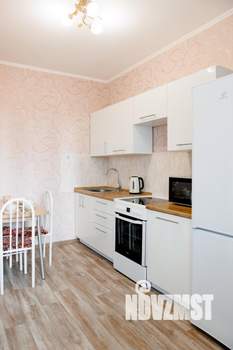 1-к квартира, посуточно, 42м2, 6/10 этаж