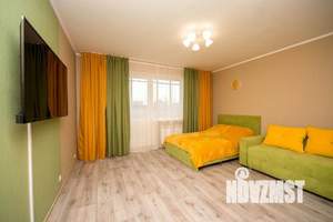 1-к квартира, посуточно, 41м2, 1/1 этаж