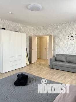 1-к квартира, посуточно, 46м2, 9/25 этаж