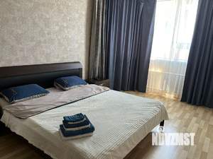 1-к квартира, посуточно, 50м2, 14/24 этаж