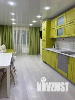 3-к квартира, посуточно, 82м2, 1/1 этаж